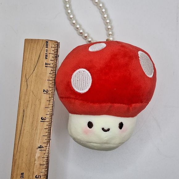 Red Cap mushroom plush keychain pearl handle gift cottagecore accessory - Picture 4 of 5